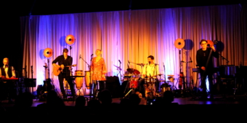 Voller Saal beim Wiehnachtskonzert mit Godewind