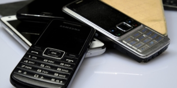 Handy-Sammelaktion zum Jahresanfang – Alte Handys als Rohstoffquelle nutzen