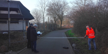 Ratzeburg: Schranken im ‚Alten Postweg‘ sollen Krötenwanderung schützen