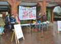 Mahnwache ‚Fridays gegen Altersarmut‘ in Mölln