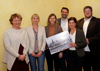 Inner-Wheel übergibt Spenden aus dem Adventskalenderverkauf