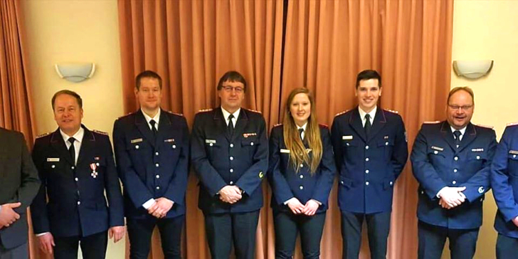 Joachim Wulf erhält Brandschutzehrenzeichen in Silber