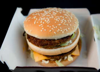 Fast-Food-Ketten: Gewerkschaft NGG fordert höhere Löhne im Kreis Herzogtum Lauenburg