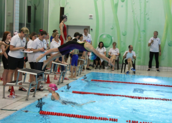Viel Andrang beim 45. Möllner Nachwuchsschwimmen