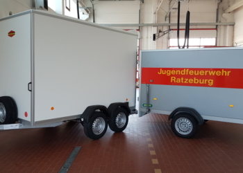 Ein neuer Anhänger für die Jugendfeuerwehr