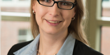 Arbeitsmarkt im April: Arbeitslosigkeit und Kurzarbeit nehmen deutlich zu