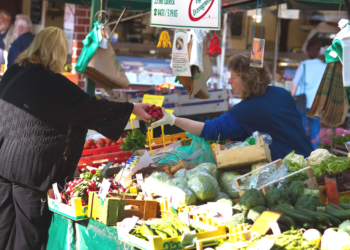 Ratzeburger Freitags-Wochenmarkt am ‚Gründonnerstag‘