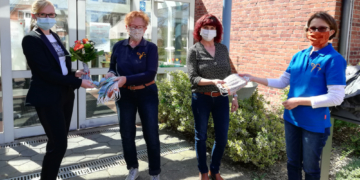 DRK-Seniorenhaus Berkenthin freut sich über Behelfsmasken der LandFrauen