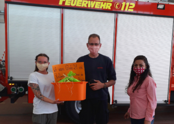 Kreativ – und Schneiderwerkstatt des Diakonischen Werkes Herzogtum Lauenburg spendet 100 Behelfsmasken an die Feuerwehr Ratzeburg