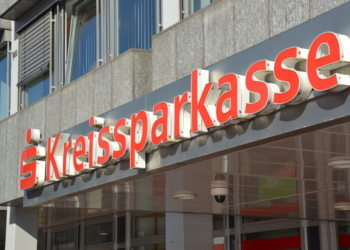 Kreissparkasse passt Service wieder an