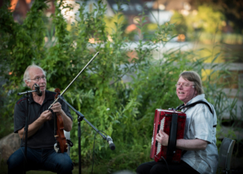 Oper, Klassik und Folk am Wegesrand
