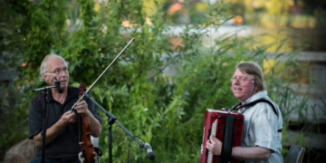 Oper, Klassik und Folk am Wegesrand