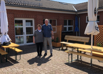 Sportheim Berkenthin öffnet mit neuem Außenmobiliar