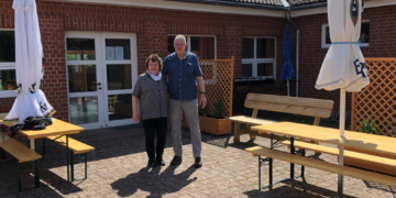 Sportheim Berkenthin öffnet mit neuem Außenmobiliar