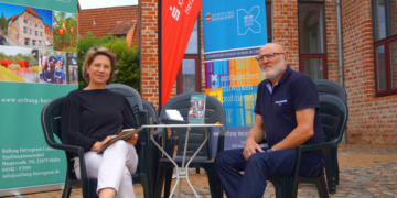 Open Air-Zeit im Stadthauptmannshof – Stiftung Herzogtum Lauenburg stellt im August Freiluft-Bühne zur Verfügung