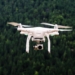 Umweltfreundliche Kontrolle der Stromnetze im Kreis Herzogtum Lauenburg: Befliegung per Drohne statt Hubschrauber