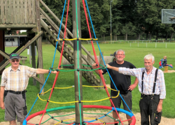 Neues Spielgerät auf dem Steinhorster Spielplatz