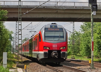 Halbstundentakt am Wochenende zwischen Hamburg und Lübeck kommt ab 2021