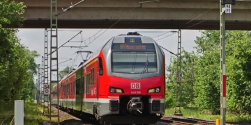 Halbstundentakt am Wochenende zwischen Hamburg und Lübeck kommt ab 2021