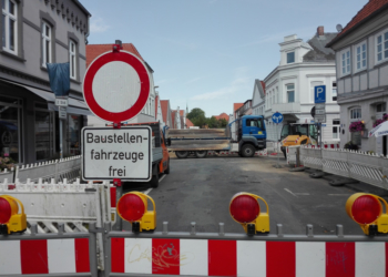 Erneuerung der Domstraße wird jetzt im Kreuzungsbereich Großen Kreuzstraße fortgesetzt