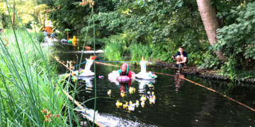 ‚Geister‘-Entenrennen mit Till Eulenspiegel aber ohne Publikum