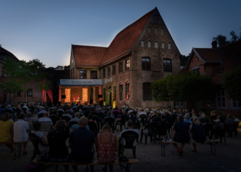 Echte Möllner Folksfest-Atmosphäre mit Stoppok