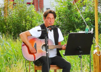 Schöne Stimmen am Kanal