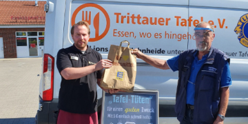 Tafel Tüten-Aktion bei EDEKA Martens in Sandesneben