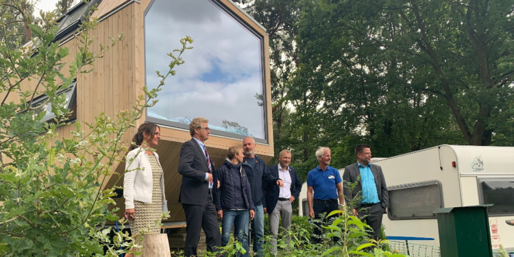 Perlen im Binnenland-Tourismus