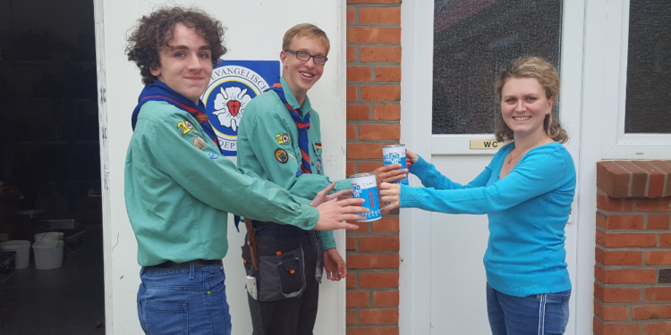 Jugend sammelt für Jugend