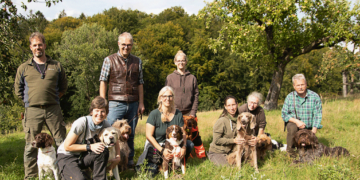 ASP-Hundestaffel hat die Such-Prüfung erfolgreich bestanden