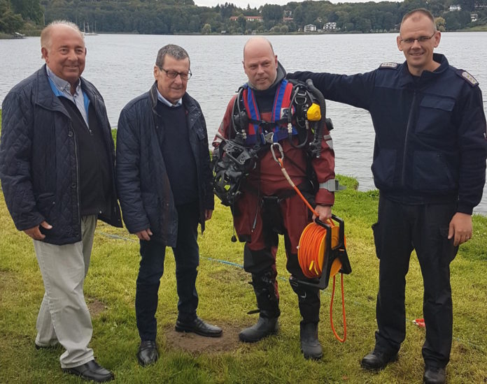 Feuerwehr Tauchprüfung