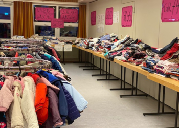 Erfolgreicher Kleider- und Spielzeugmarkt in Berkenthin – Erlös gespendet