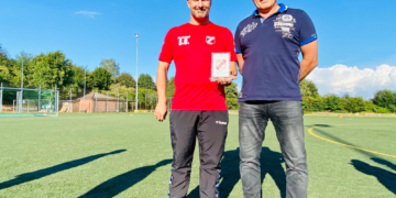 Erster Vorsitzende des TSV Berkenthin dankt Jugendfußballtrainer Stefan Barnack