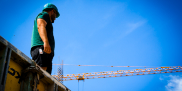 Lohn-Plus und Corona-Prämie für Bauarbeiter im Herzogtum