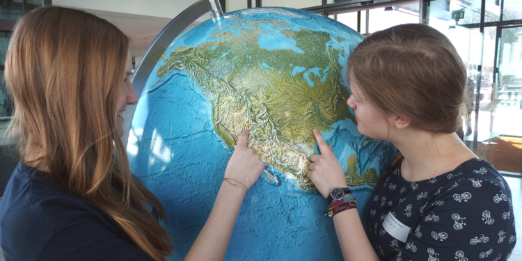 Schüleraustausch USA, weltweit und in Corona-Zeiten: Stiftung gibt online Tipps zu Schüleraustausch und Stipendien