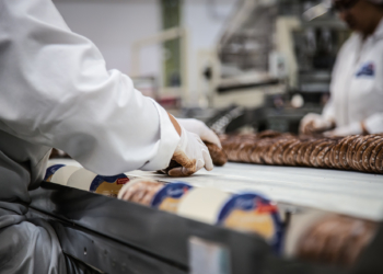 Systemrelevante Ernährungsindustrie: Gewerkschaft NGG fordert höhere Löhne