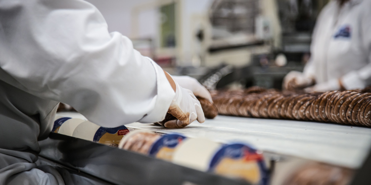 Systemrelevante Ernährungsindustrie: Gewerkschaft NGG fordert höhere Löhne