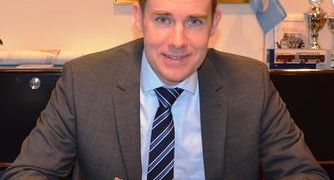 Jobticket ab 2021 auch für Mitarbeitende im öffentlichen Dienst im Kreis Herzogtum Lauenburg