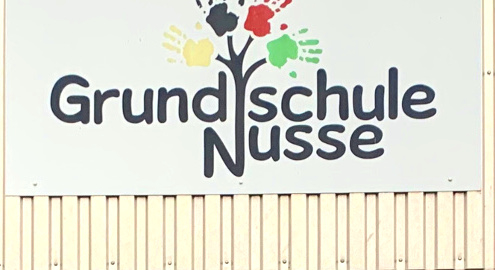 Nina Scheer: Ersatzneubau des Verwaltungstraktes der Grundschule Nusse wird gefördert