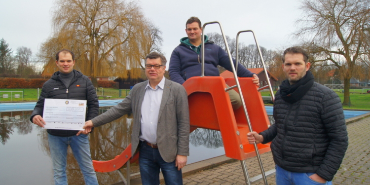 Spende für den Förderverein Freibad Steinhost