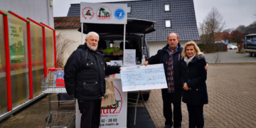 2.000 Euro Spende an den Tierschutz Mölln-Ratzeburg