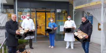 Nikolaus-Überraschung für das Johanniter-Krankenhaus Geesthacht und das DRK-Krankenhaus Mölln-Ratzeburg