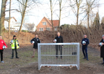 Mölln: Neue Tore für den Boltzplatz am Vogelschießgrund