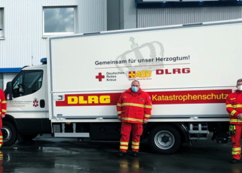 Zwei neue Einsatzfahrzeuge für Katastrophenschutz im Kreis Herzogtum Lauenburg