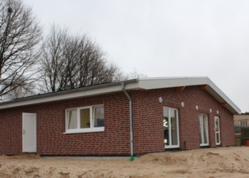 Feierliche Schlüsselübergabe: Abschluss des ersten Bauabschnitts im Möllner Tierheim