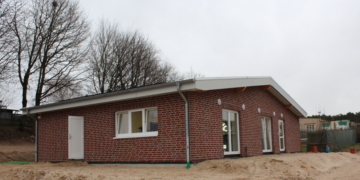 Feierliche Schlüsselübergabe: Abschluss des ersten Bauabschnitts im Möllner Tierheim