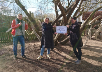 Das Montessori Kinderhaus am Röpersberg spendet für das ‚Gleis 21‘