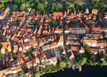 Bündnis 90/Die Grünen wollen die Parkplatzsituation in der Möllner Altstadt verbessern