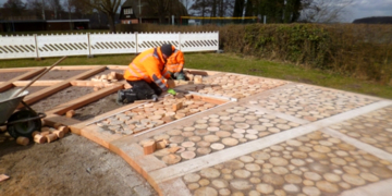 Ratzeburg: Nachbildung des historischen Fundaments an der Schloßwiese runderneuert